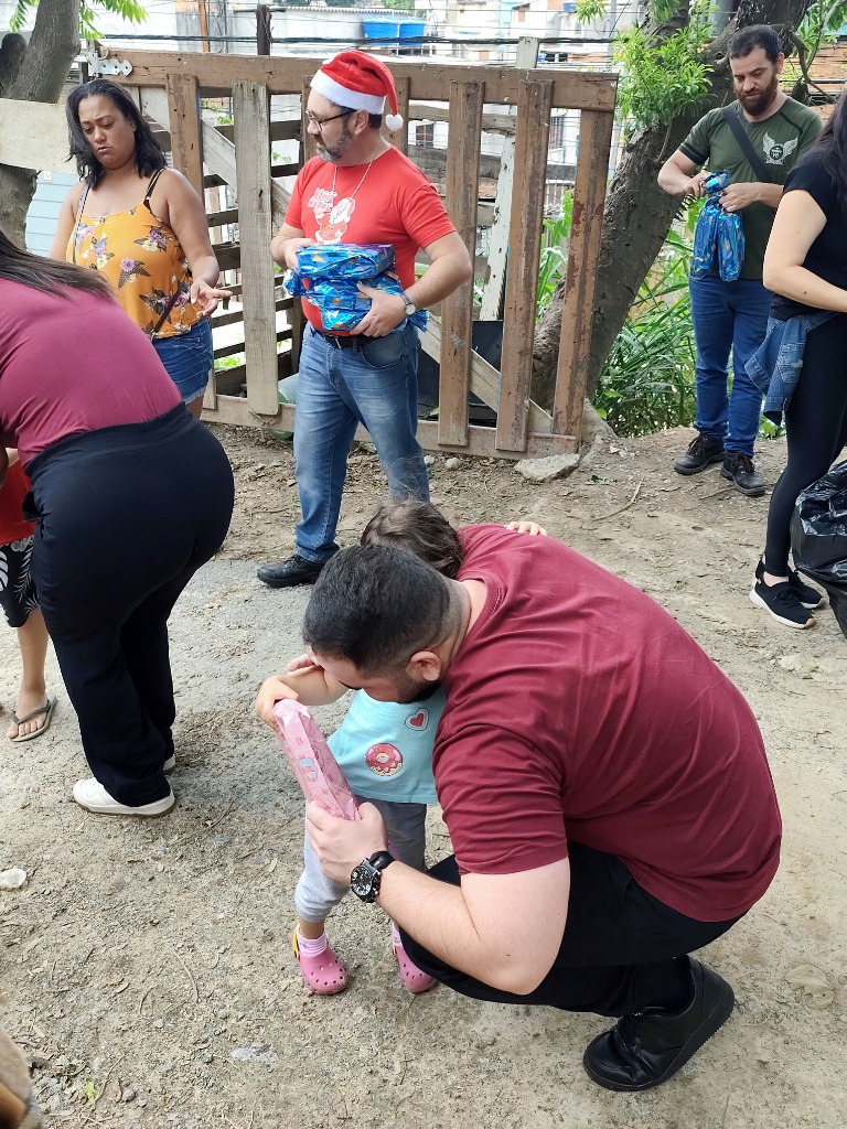 Voluntários Papai Noel GOIB